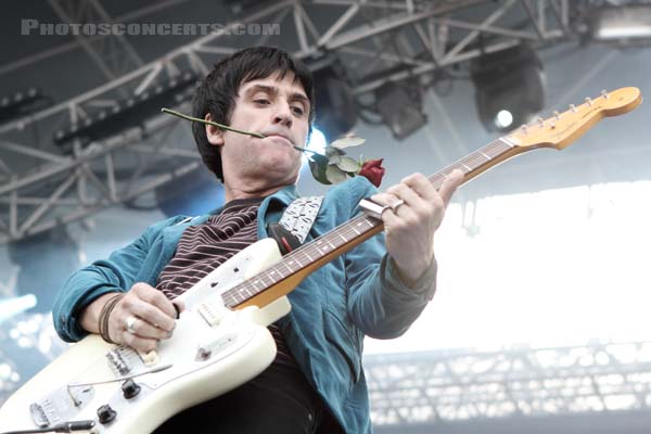 JOHNNY MARR - 2013-08-23 - SAINT CLOUD - Domaine National - Scene de l'Industrie - 